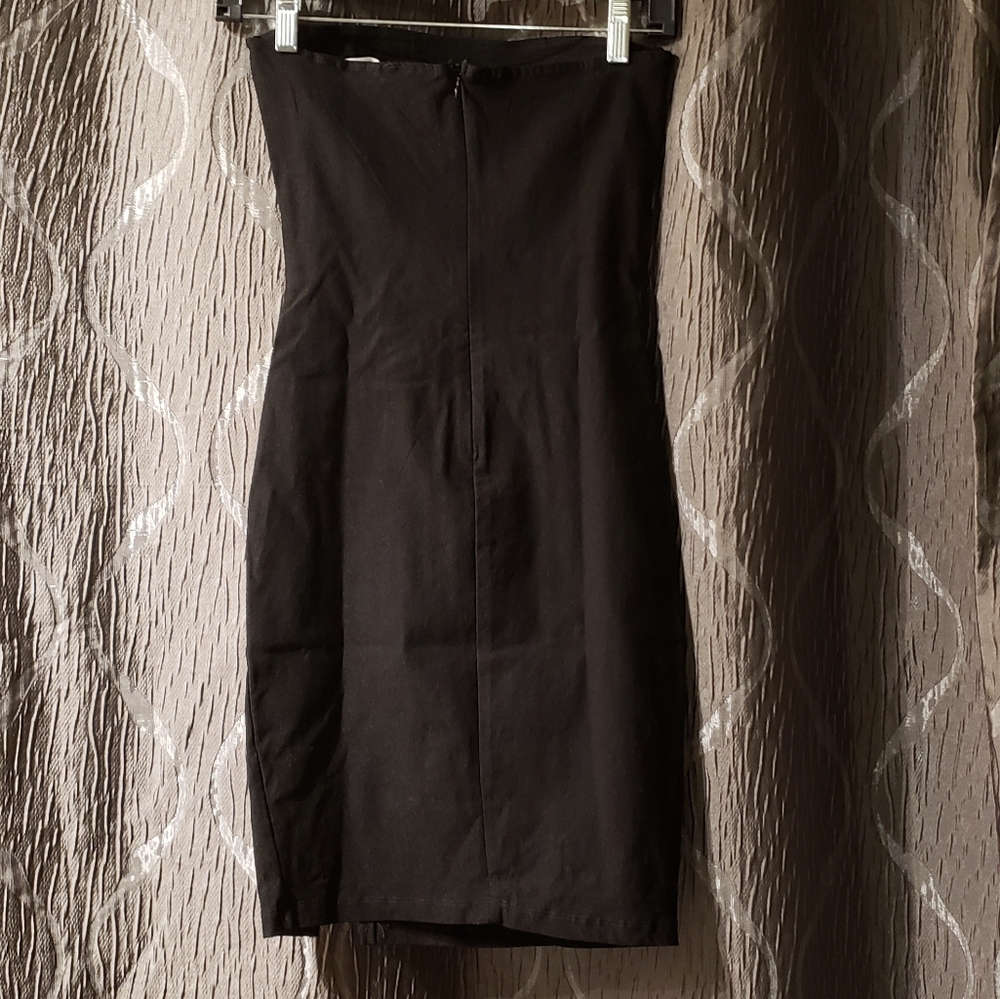 Strapless lace-up dress - Picture 4 of 4